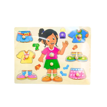 Rompecabezas de madera con figura de niña y piezas de ropa para encastrar, ideal para desarrollar motricidad fina, vocabulario y juego simbólico en niños con TEA o trastornos del lenguaje
